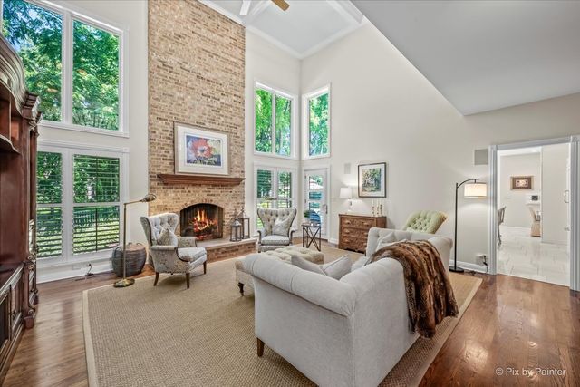 554 W Rosiland Drive N, Palatine, IL 60074