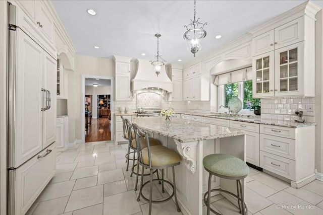 554 W Rosiland Drive N, Palatine, IL 60074