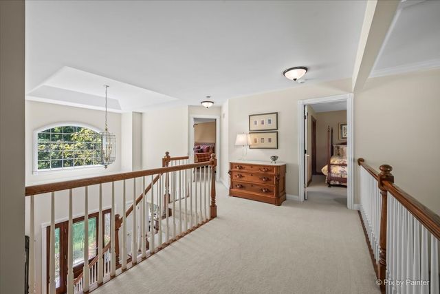 554 W Rosiland Drive N, Palatine, IL 60074