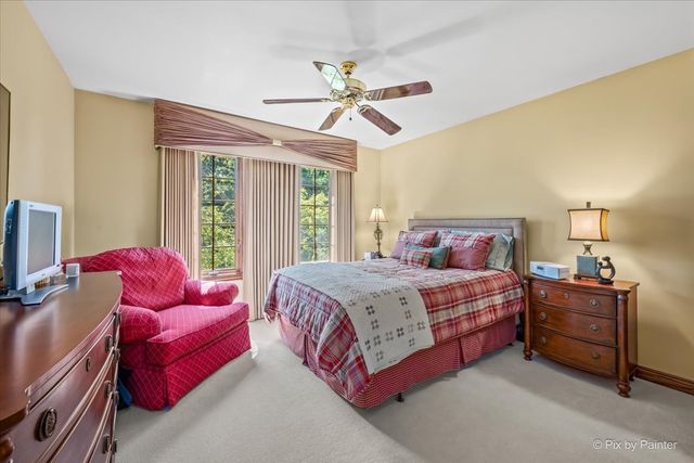 554 W Rosiland Drive N, Palatine, IL 60074