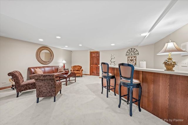 554 W Rosiland Drive N, Palatine, IL 60074