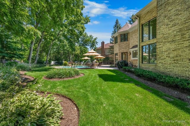 554 W Rosiland Drive N, Palatine, IL 60074