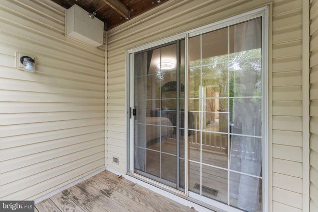 46930 COURTYARD SQ, Sterling, VA 20164