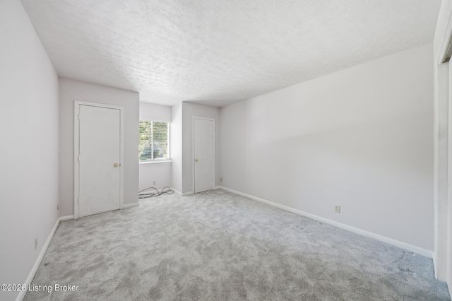1935 Gardiner Ln APT F89, Louisville, KY 40205