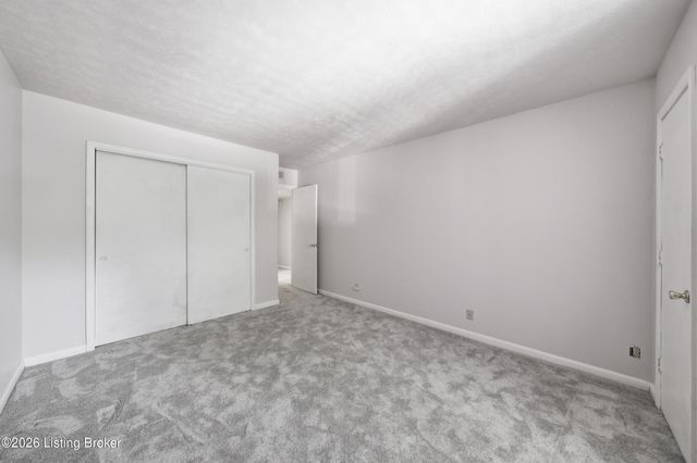 1935 Gardiner Ln APT F89, Louisville, KY 40205