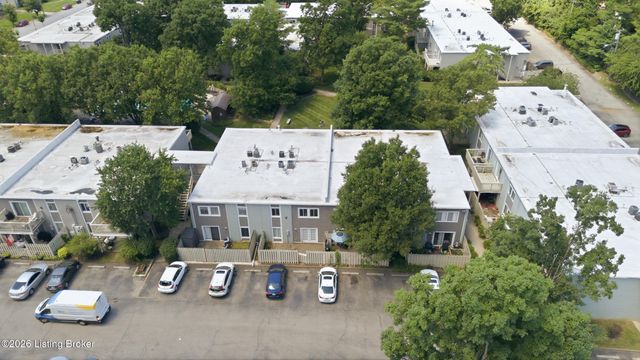 1935 Gardiner Ln APT F89, Louisville, KY 40205