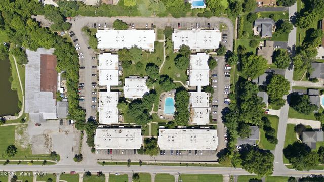 1935 Gardiner Ln APT F89, Louisville, KY 40205