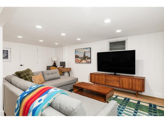 5120 W Plymouth Dr, Littleton, CO 80128