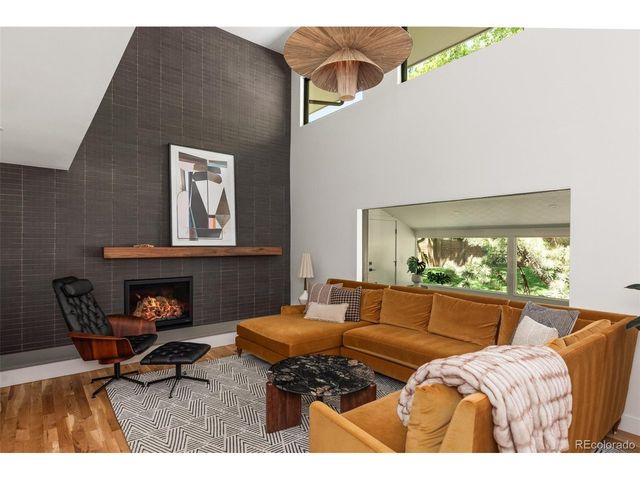 5120 W Plymouth Dr, Littleton, CO 80128