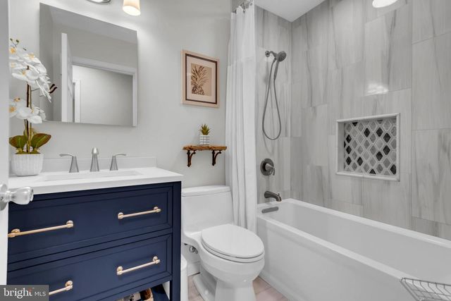 412 BAY CITY RD, Stevensville, MD 21666