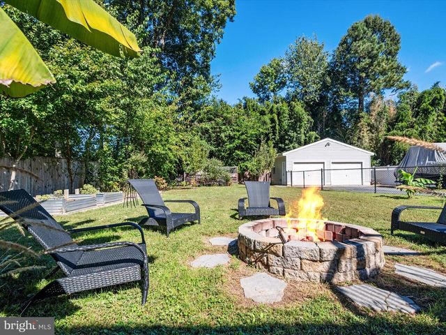 412 BAY CITY RD, Stevensville, MD 21666