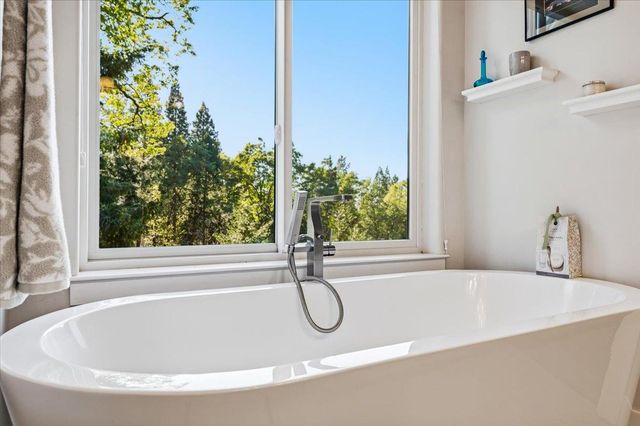 11198 Pittsburg Mine Rd, Nevada City, CA 95959