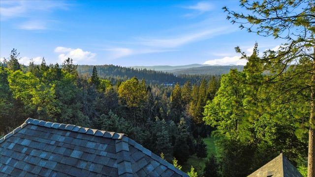 11198 Pittsburg Mine Rd, Nevada City, CA 95959