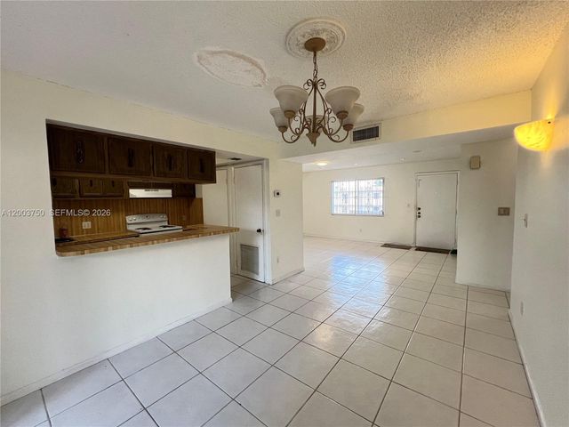 8401 SW 107th Ave 322E, Miami, FL 33173
