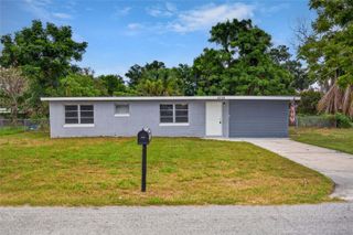 2390 29TH STREET NW, Winter Haven, FL 33881