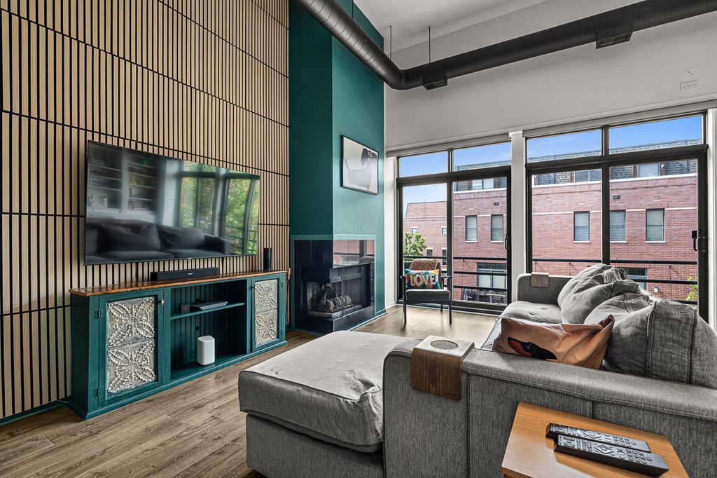 1760 W Wrightwood Avenue 305, Chicago, IL 60614 — photo 5