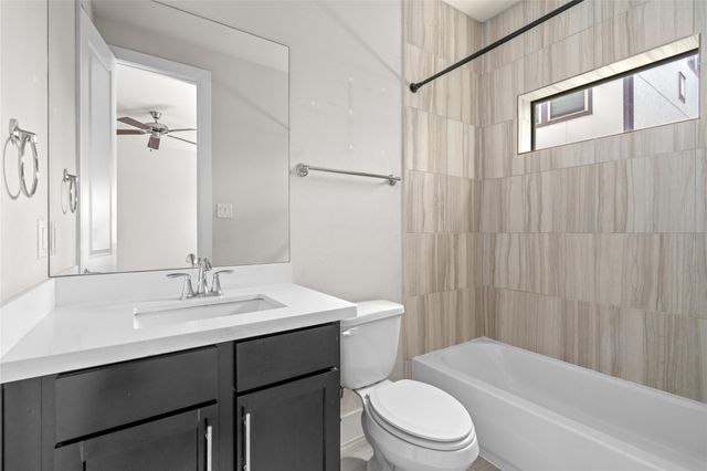 3409 Kensington Yellow Place, Houston, TX 77008