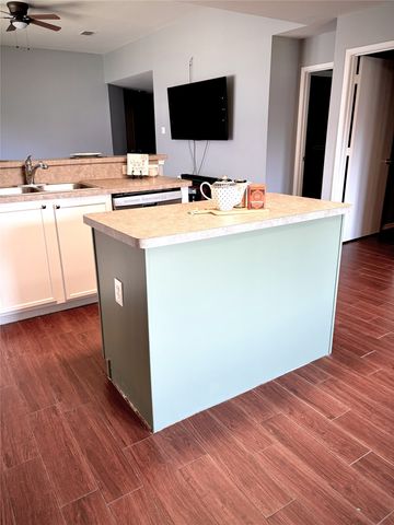 4128 Gladney Lane, Fort Worth, TX 76244