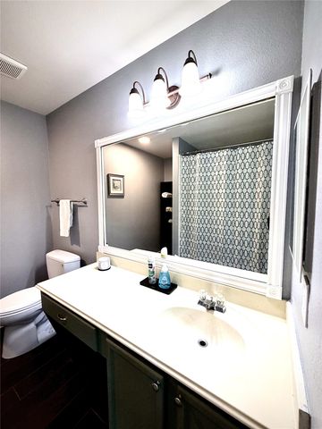 4128 Gladney Lane, Fort Worth, TX 76244