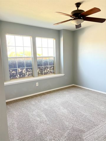 4128 Gladney Lane, Fort Worth, TX 76244