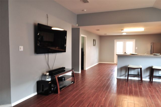 4128 Gladney Lane, Fort Worth, TX 76244