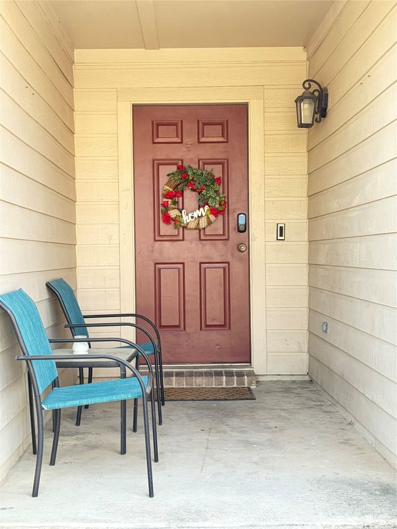 4128 Gladney Lane, Fort Worth, TX 76244