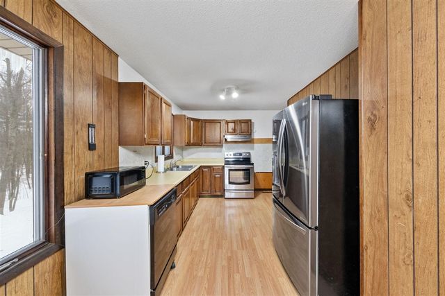 23020 13 Mile Road, Big Rapids, MI 49307