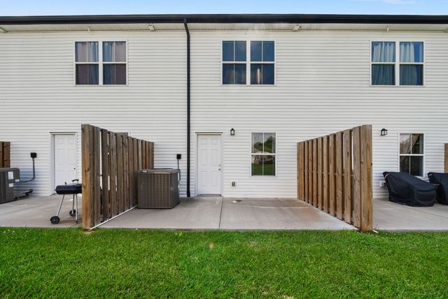 224 Drayton Dr Unit E, Clarksville, TN 37042