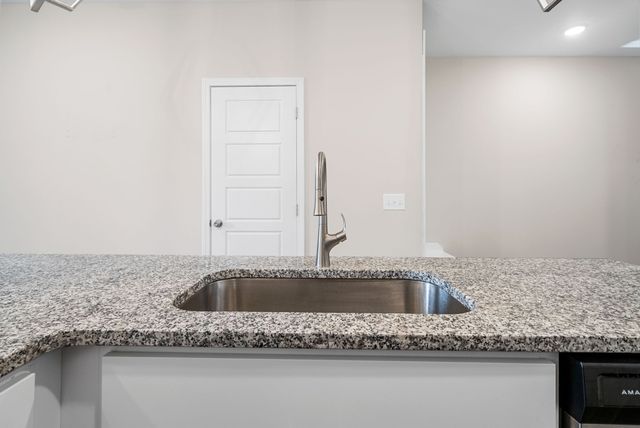 224 Drayton Dr Unit E, Clarksville, TN 37042