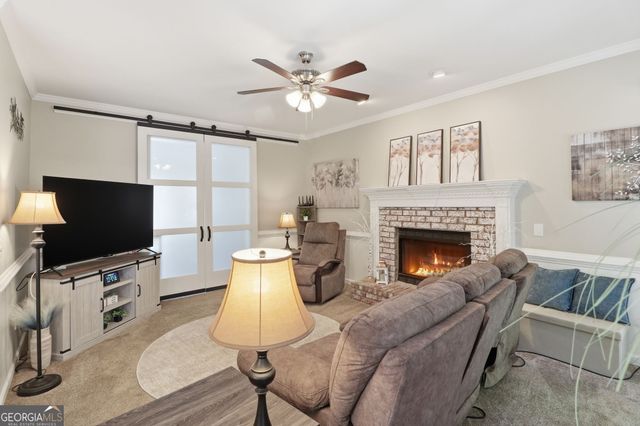 6292 Woodlore Drive NW, Acworth, GA 30101
