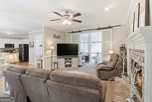 6292 Woodlore Drive NW, Acworth, GA 30101