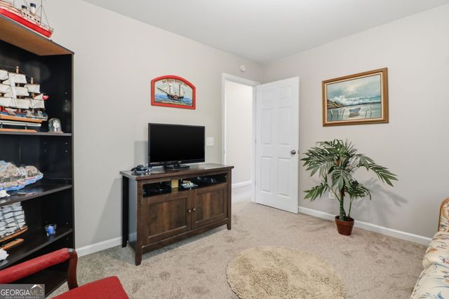 6292 Woodlore Drive NW, Acworth, GA 30101