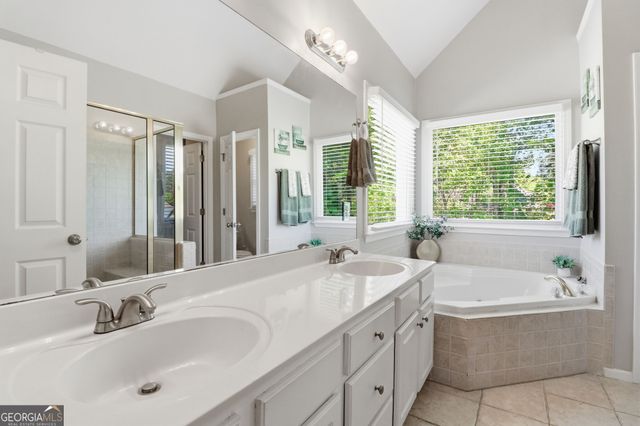 6292 Woodlore Drive NW, Acworth, GA 30101