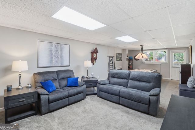 6292 Woodlore Drive NW, Acworth, GA 30101