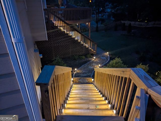 6292 Woodlore Drive NW, Acworth, GA 30101
