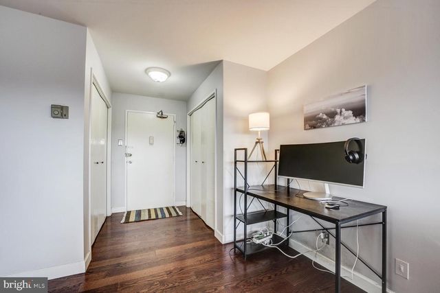 1900 LYTTONSVILLE RD #1105, Silver Spring, MD 20910