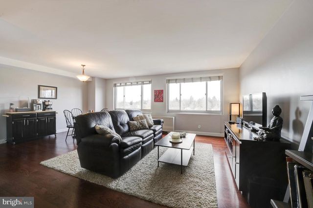 1900 LYTTONSVILLE RD #1105, Silver Spring, MD 20910