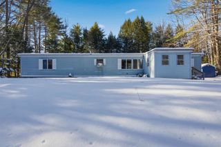 28 Merrill Road, Hillsborough, NH 03244