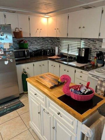 607 50TH AVENUE TER W, Bradenton, FL 34207