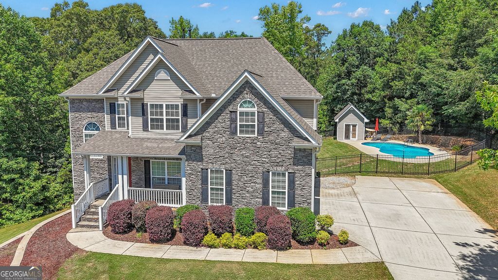 39 Hawthorne Place, Sharpsburg, GA 30277