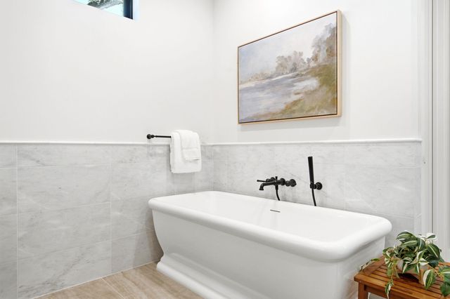 2301 Westworth CIR, Austin, TX 78704