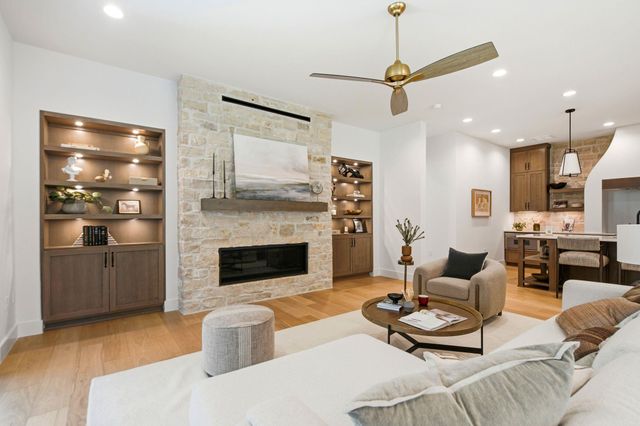 2301 Westworth CIR, Austin, TX 78704
