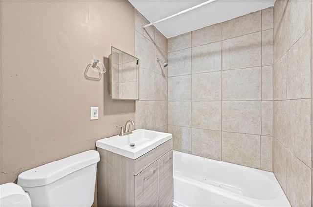 3633 Norton Avenue, Kansas City, MO 64127