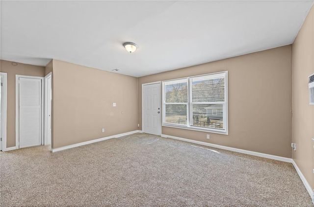 3633 Norton Avenue, Kansas City, MO 64127