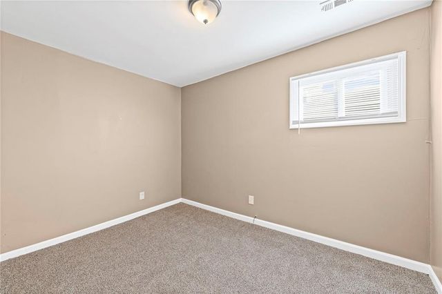 3633 Norton Avenue, Kansas City, MO 64127