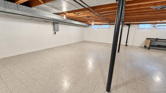 33439 Elgin Court, Sterling Heights, MI 48310