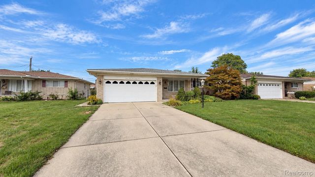 33439 Elgin Court, Sterling Heights, MI 48310