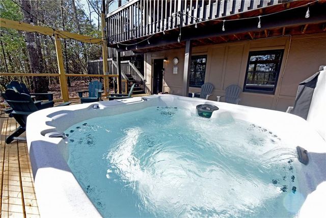 85 International Village Drive, Helen, GA 30545