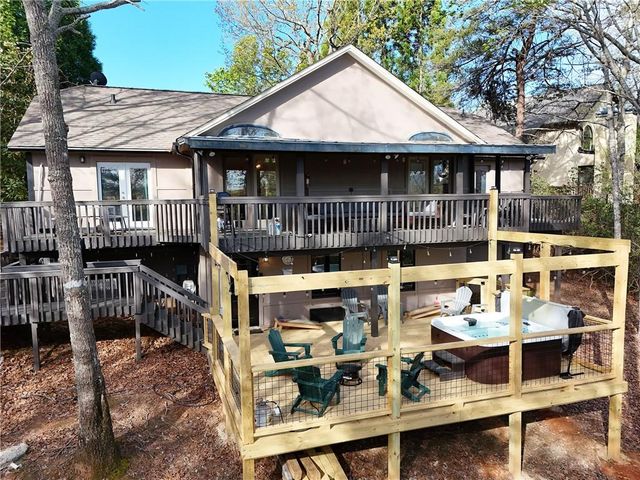 85 International Village Drive, Helen, GA 30545