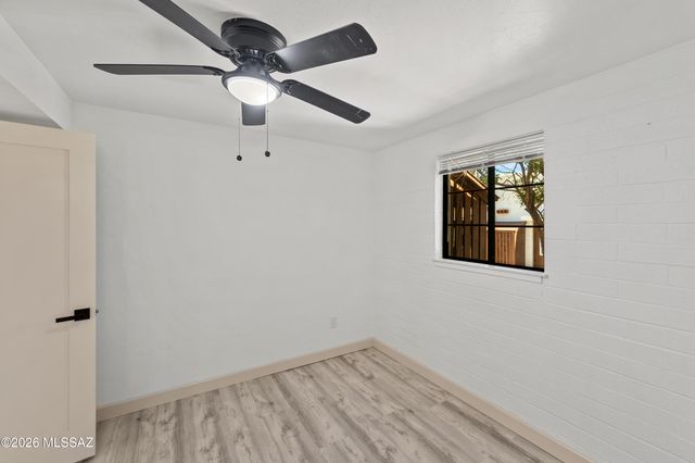 187 S Paseo Tierra, Green Valley, AZ 85614